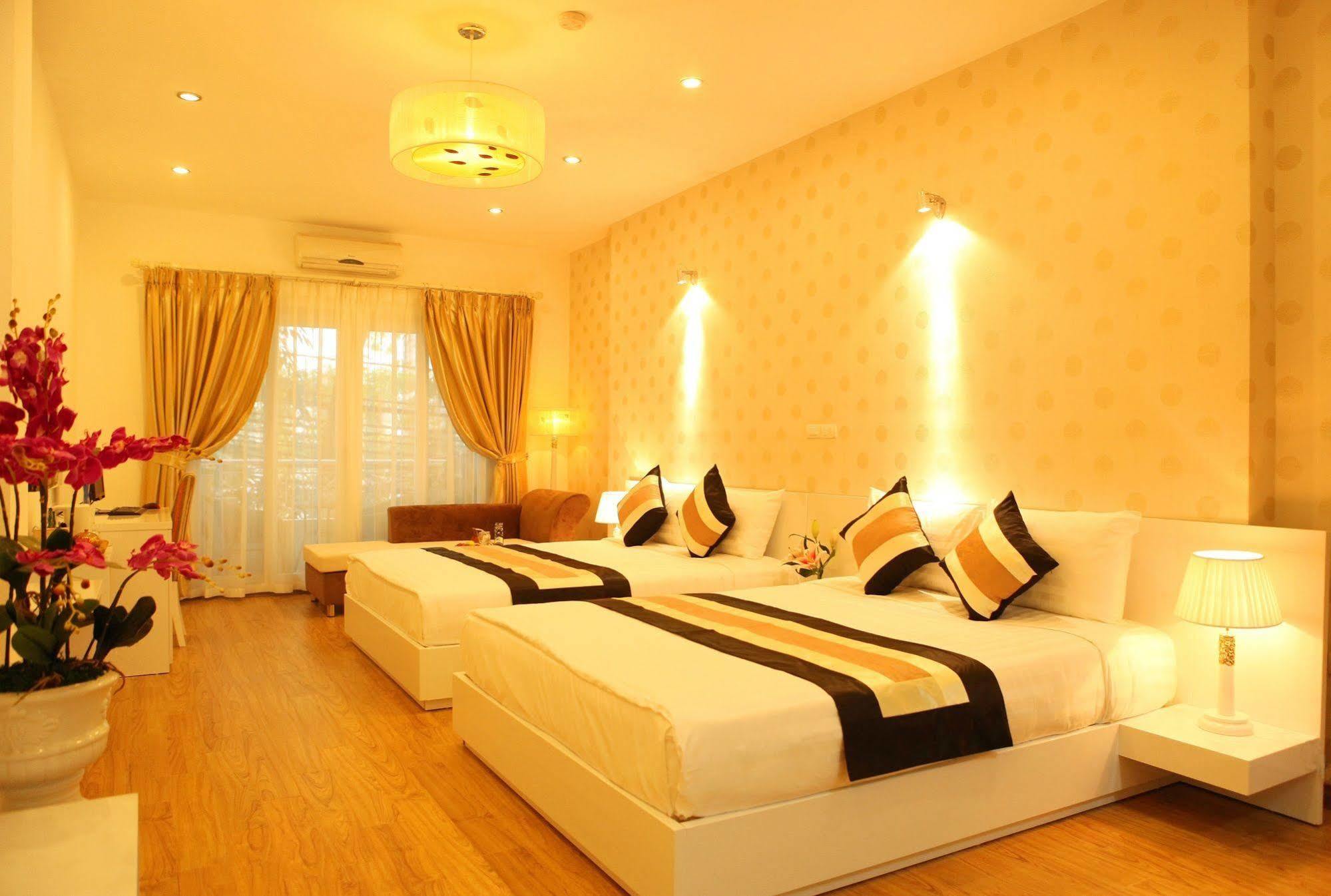 Splendid Star Suites Hotel Ханой Стая снимка